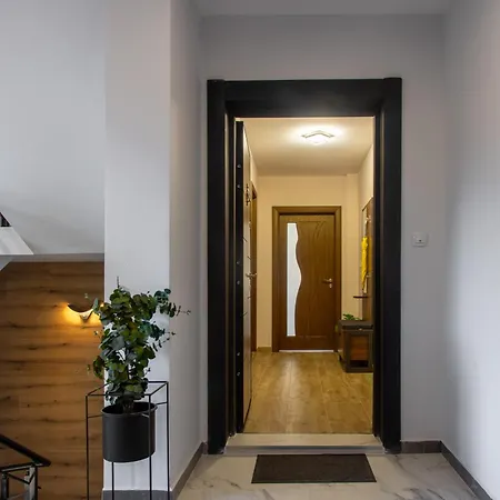 Artemida Апартамент Велинград